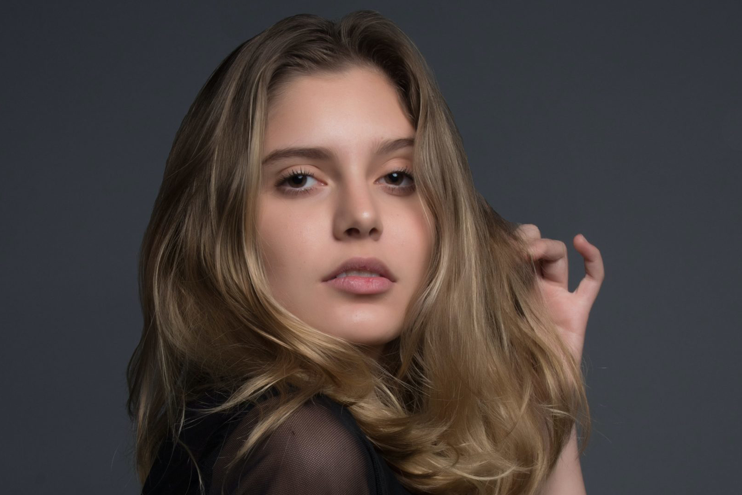 Michèle Ka | L'univers de la coloration | Contouring